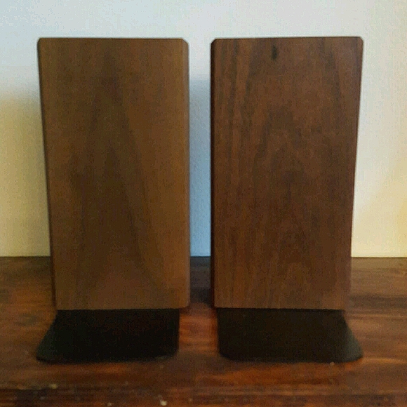 Vintage Pair Walnut Lasercraft Bookends - Picture 11 of 13